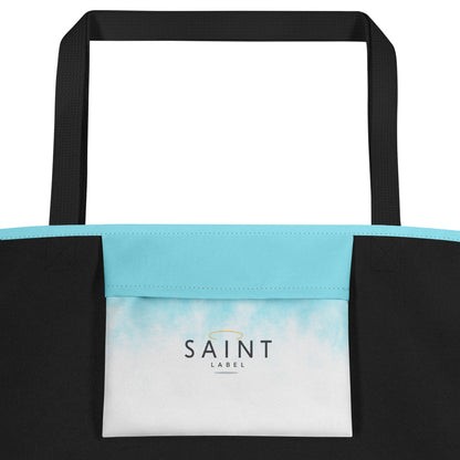 Inside pocket view showing a light blue and white interior pocket with “Saint Label” branding.