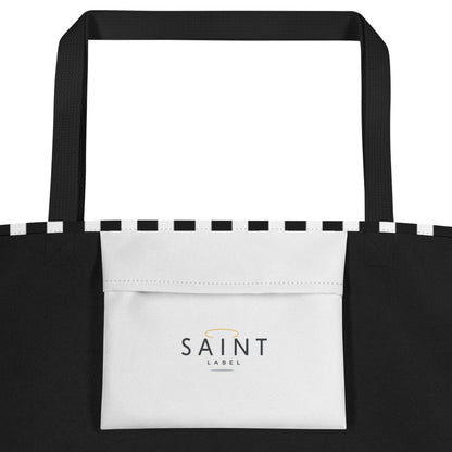 Inside pocket view showing a white interior pocket with “Saint Label” branding.